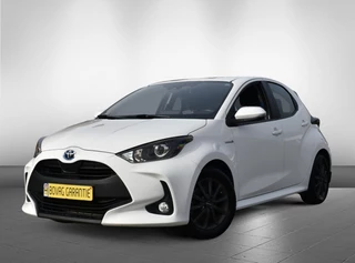 Toyota Yaris (financiering mogelijk) 1.5 Hybride first edition + winterpakket