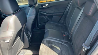 Ford Kuga Ford Kuga 2.5 PHEV ST-Line X 225pk | Driver Assistance Pack | Winterpack | Wegklapbare Trekhaak | 1.500kg Trekgewicht  | All Weatherbanden - afbeelding nr 19