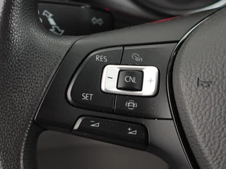 Volkswagen Crafter Volkswagen Crafter 30 2.0 TDI L3H3 Highline Trekhaak Apple Carplay Navigatie Cruise Control Camera MF Stuurwiel imperiaal + Trap - afbeelding nr 24