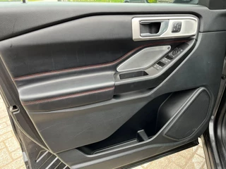 Ford Explorer Ford Explorer 3.0 V6 EcoBoost PHEV ST-Line - afbeelding nr 19