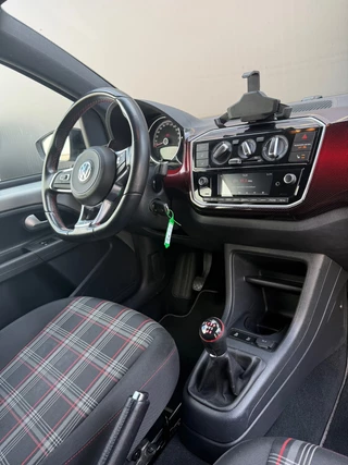 Volkswagen up! Volkswagen Up! 1.0 TSI GTI|Beats|Zwartdakje| - afbeelding nr 24