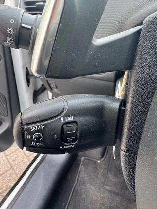 Peugeot 2008 130.000km Airco,Navigatie,Panoramadak - afbeelding nr 12