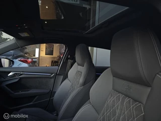Audi S3 Audi S3 2.0 TFSI S3 quattro Panorama/B&O/RS Seats/Memory/HUD/Keyless - afbeelding nr 32