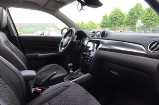 Suzuki Vitara Suzuki Vitara 1.4 Boosterjet Style Smart Hybrid 139pk NAVI, Camera, Schuif/kantel dak, Trekhaak - afbeelding nr 8