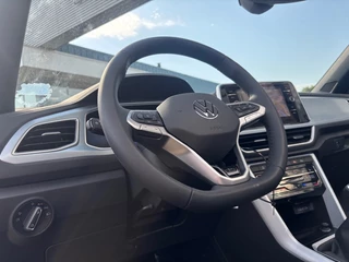 Volkswagen T-Roc Volkswagen T-Roc 1.0 TSI GOAL 115PK NAVI AIRCO PDC LMV ADAPTIVECRUISE - afbeelding nr 2