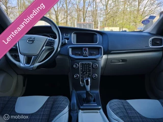 Volvo V40 Volvo V40 2.0 T2 / Dealer onderhouden / Zeer Netjes ! - afbeelding nr 16