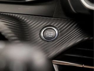 Peugeot e-208 Peugeot e-208 EV Allure Sport 50 kWh Automaat (APPLE CARPLAY, GROOT NAVI, 360 CAMERA, KEYLESS, SPORTSTOELEN, GETINT GLAS, LM VELGEN, LED KOPLAMPEN, NIEUWSTAAT) - afbeelding nr 24