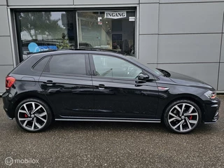 Volkswagen Polo Volkswagen Polo 2.0 TSI GTI Panorama/Keyless/Virtual/Beats - afbeelding nr 22