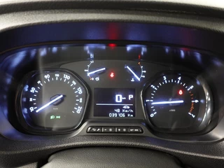 Opel Vivaro Opel Vivaro 145pk Automaat L3H1 Dubbele cabine 6-zits Navigatie Camera Trekhaak Apple carplay Parkeersensoren Cruise control - afbeelding nr 19