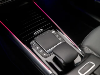 Mercedes-Benz B-Klasse 218Pk Automaat (APPLE CARPLAY, SFEERVERLICHTING, GROOT NAVI, WIDE SCREEN, CAMERA, LEDER, STOELVERWARMING, SPORTSTOELEN, KEYLESS, DAB+, ZWART HEMEL, NIEUWSTAAT) - afbeelding nr 10