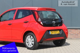Toyota Aygo Toyota Aygo 1.0 VVT-i x I Bluetooth I NL-auto - afbeelding nr 3