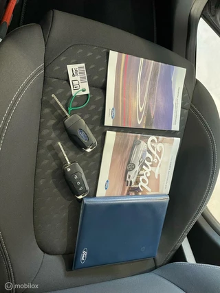 Ford Fiesta Ford Fiesta 1.0 EcoBoost Titanium, Navi|NL auto|Airco|Carplay|1e eigenaar|Cruise|6 versn. - afbeelding nr 39