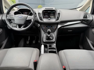 Ford C-MAX Ford C-Max 1.0 Titanium Navi,Trekhaak,Clima,Cruise,PDC,Stoel+Stuur verw,125pk,6 Bak,Elek ramen,Lm velgen,APK tot 02-2026 - afbeelding nr 10
