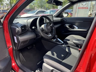 Toyota Yaris Cross All-season banden, trekhaak, dodehoekdetectie, PDC V + A , All-in Rijklaarprijs - afbeelding nr 19