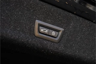 BMW 3 Serie Schuifdak Trekhaak HUD 1e Eig - afbeelding nr 9