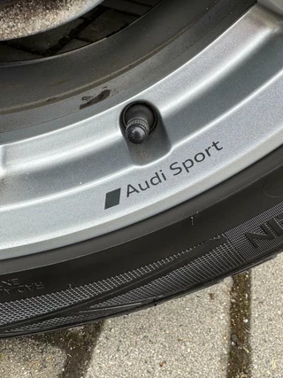 Audi A4 Audi A4 Avant 1.4 TFSI Sport S line black edition Virtual/Alcantara/LED/ZwartOptiek/CarPlay/Stoelverw/Climate/Massagefunctie/Elektr.achterklep - afbeelding nr 27