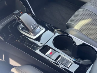 Peugeot 2008 Peugeot 2008 1.2 PURETECH AUT. GT-LINE LED NAVI CAMERA CARPLAY AIRCO LMV PDC - afbeelding nr 11