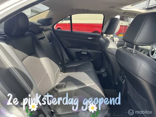 Suzuki Kizashi Suzuki Kizashi 2.4 Sport / Navigatie / Panoramadak / Luxe - afbeelding nr 27