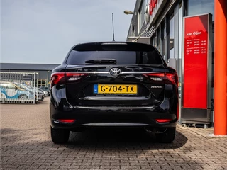 Toyota Avensis Toyota Avensis Touring Sports 1.8 VVT-i SkyV. Ed. - afbeelding nr 4