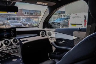 Mercedes-Benz GLC Mercedes GLC-klasse Coupé 300e 4MATIC AMG LINE PANO 360CAMERA LEDER - afbeelding nr 37