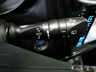 Toyota Auris Toyota Auris 1.8 Hybrid Touring Sports Executive / Pano - afbeelding nr 34