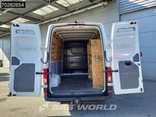 Volkswagen Crafter Volkswagen Crafter 102pk L3H3 Navi Trekhaak Airco Cruise Camera Euro6 L2H2 12m3 Airco Trekhaak Cruise control - afbeelding nr 6
