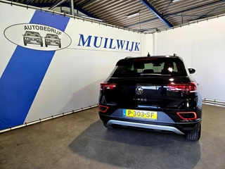 Volkswagen T-Roc Volkswagen T-Roc 1.5 TSI Life 75 Edition / Trekhaak / Virtual Cockpit / NL Auto - afbeelding nr 11