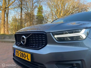 Volvo XC40 Volvo XC40 2.0 T4 R-Design / Leder / Camera / Led /Trekhaak - afbeelding nr 24