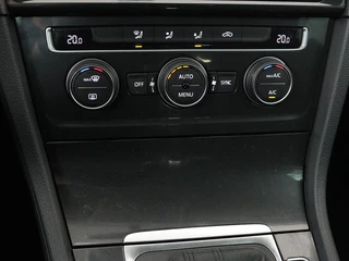Volkswagen Golf Volkswagen Golf 1.5 TSI Comfortline | Trekhaak | Carplay |  Adaptive cruise | Navigatie | Parkeerhulp | Climate control | Bluetooth | Getint glas - afbeelding nr 24