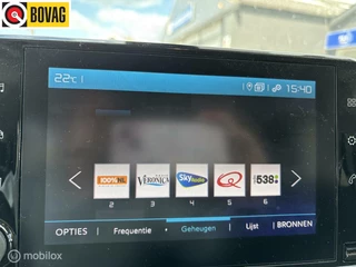 Citroën Berlingo Citroen Berlingo 1.2 PureTech 110 pk Live navigatie camera PDC carplay DAB trekhaak climate control - afbeelding nr 4