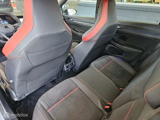 Volkswagen Golf Volkswagen Golf 2.0 TSI GTI - afbeelding nr 13