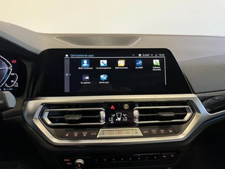 BMW 3 Serie BMW 3-serie Touring 320e Sportline Aut-8 Panoramadak HUD Laser Licht Adaptive Cruise Trekhaak Leder Navi PDC VA - afbeelding nr 21