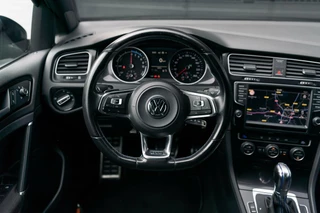 Volkswagen Golf Volkswagen Golf 1.4 TSI GTE  LED / Camera / Carplay - afbeelding nr 42