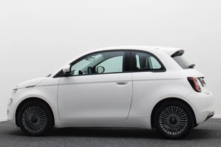 Fiat 500e Fiat 500e Icon 42 kWh Virtual Cockpit, Climate, Camera, Apple Carplay, Cruise, DAB, USB, 16'' - afbeelding nr 15