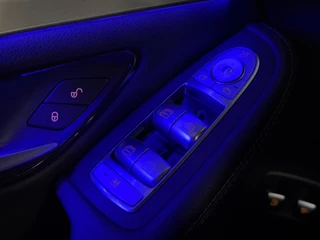 Mercedes-Benz GLC Mercedes-Benz GLC-klasse Coupé 300e 4MATIC Business Solution AMG | sfeerverlichting | keyless | Camera | DAB - afbeelding nr 20