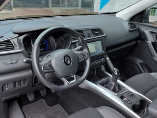 Renault Kadjar Renault Kadjar 1.2 TCe 131pk Intens Pack-Tech | Navi | Clima | Cruise | Keyless Entry | Pdc V+A+Assist+Camera | Dodehoek+Rijstrook+Licht+Regensensor | Mistlampen | Privacy Glass | 17''lm - afbeelding nr 8