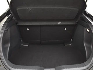 Toyota C-HR Toyota C-HR 1.8 Hybrid 140 Dynamic | Parkeersensoren | Blindspot | Carplay - afbeelding nr 14