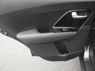 Kia Niro Kia Niro 1.6 GDi Hybrid DynamicPlusLine TREKHAAK / LEDER / STOELVERW / STUURVERW / FULL LED / CAMERA / PDC / BLUETOOTH / ACC / NL-AUTO - afbeelding nr 34