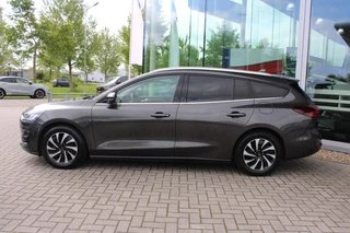 Ford Focus Ford Focus Wagon 1.0 EcoBoost Hybrid Titanium Style | Winter Pack | Camera | Navigatie | Cruise control | Privacy glass | NIEUW MODEL - afbeelding nr 2
