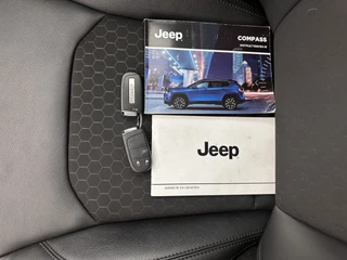 Jeep Compass Aut. *LEATHER-MICROFIBRE | NAVI-FULLMAP | KEYLESS | CAMERA | HEATED-SEATS | COMFORT-SEATS | DAB+ | ECC | LANE-ASSIST | PDC | CRUISE | 19''ALU* - afbeelding nr 26