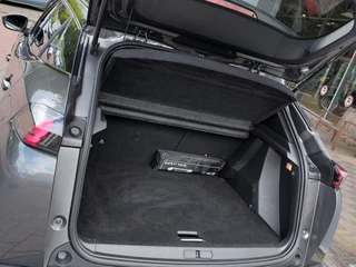 Peugeot 2008 1.2 PureTech 131pk GT-Line | Navi + Apple Carplay + Android Auto | Clima | Adap.Cruise | Keyless Entry | Pdc V+A+Assist+Camera | Led koplampen | Mistlampen | Privacy Glass | 17''lm - afbeelding nr 41