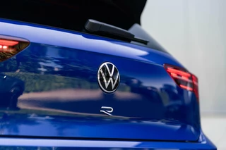 Volkswagen Golf Volkswagen Golf 2.0 TSI R 4Motion Performance Akrapovic HK - afbeelding nr 14