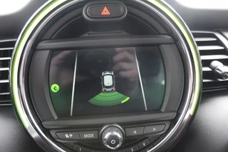MINI One MINI One Mini 1.5 102PK Navigatie / Airco / Cruise control - afbeelding nr 12