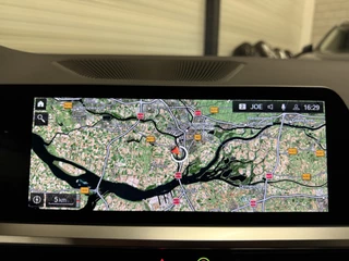 BMW 3 Serie BMW 3 Serie Touring 330e xDrive M-Sport PANO/LASER/360CAMERA/ADAPTIVE M-ONDERSTEL/ACC/LEER-ALCANTARA/19