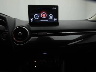 Mazda 2 Mazda 2 1.5 Skyactiv-G Sportive met all-weather banden : dealer onderhouden - afbeelding nr 30