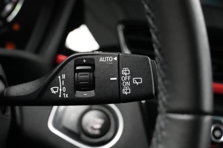 BMW X1 BMW X1 sDrive18i Sport Line Automaat 140 PK Facelift |Pano-dak | Leder | Stoelverwarming | Memory | Camera | LED | PDC | - afbeelding nr 26