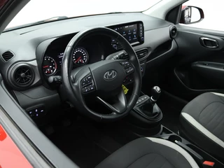 Hyundai i10 Hyundai i10 1.0 Comfort Smart | All season | Navigatie | Stoelverwarming | C - afbeelding nr 4