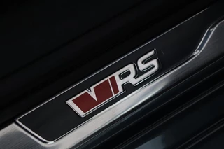 Škoda Octavia Skoda Octavia 1.4 TSI RS PHEV | Head-Up | Leder/Alcantara |  Stoel & stuurverwarming | Carplay | Sfeerverlichting | Massage | Memory | Adaptive cruise - afbeelding nr 36