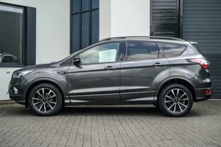 Ford Kuga Ford Kuga 1.5 EcoBoost ST Line PANO / CAMERA / STUURVERWARMING - afbeelding nr 6