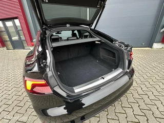 Audi S5 Audi S5 3.0 TFSI S5 quattro Sportback RS-stoel/Pano.dak/B&O/20